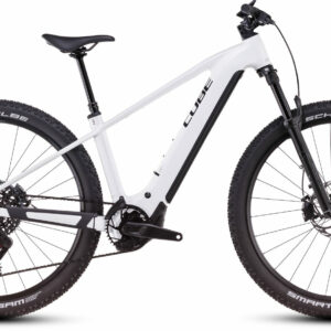 Cube Reaction Hybrid SLT 800 metallicwhite and black 2025 29" 800 Wh Diamant