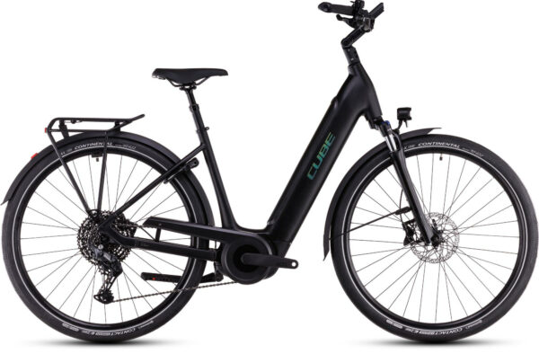 Cube Supreme Hybrid Pro 625 black and spectral 2025 28" 625 Wh Wave