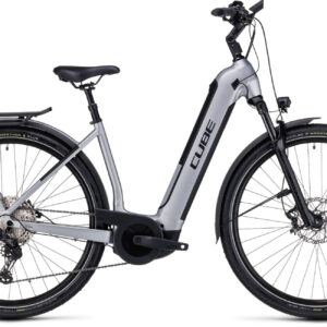 Cube Kathmandu Hybrid SLX 750 polarsilver´n´black 28" 750 Wh Wave