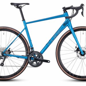 Cube Attain Race - 28 Zoll 20K Diamant - blue´n´spectral