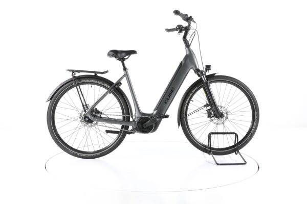 Cube Supreme Hybrid Pro 2023
