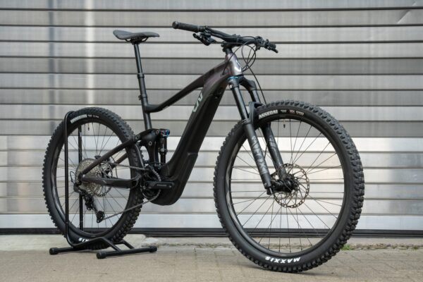 Liv Intrigue X E+ 2 - 2022 (Größe L) B-Ware