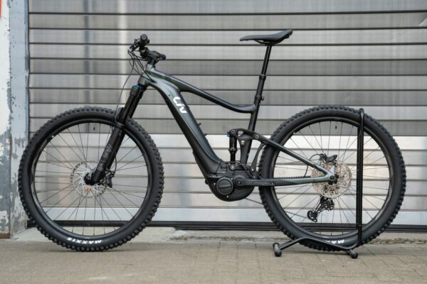 Liv Intrigue X E+ 2 - 2022 (Größe L) B-Ware – Bild 2