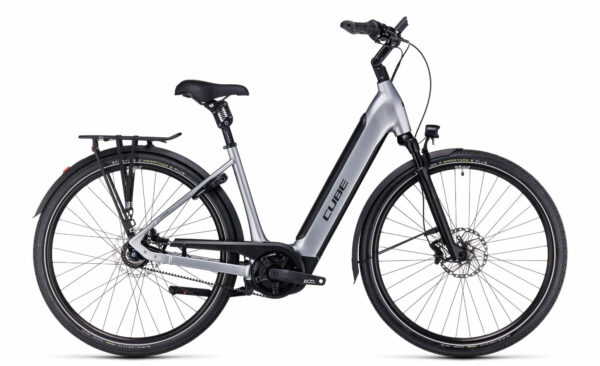 Cube Supreme Hybrid SLX 625 polarsilver´n´black 2023 28" 625 Wh Wave