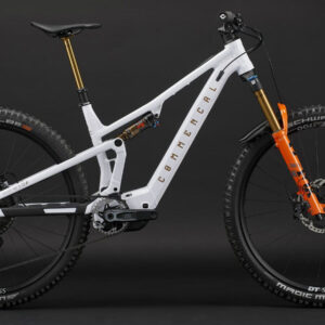 Commencal T.E.M.P.O. POWER SIGNATURE GLITTERY WHITE 29" 400 Wh Diamant
