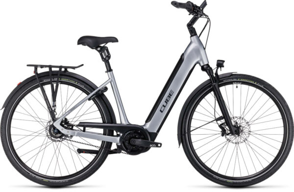 Cube Supreme RT Hybrid SLX 625 polarsilver´n´black 28" 625 Wh Wave