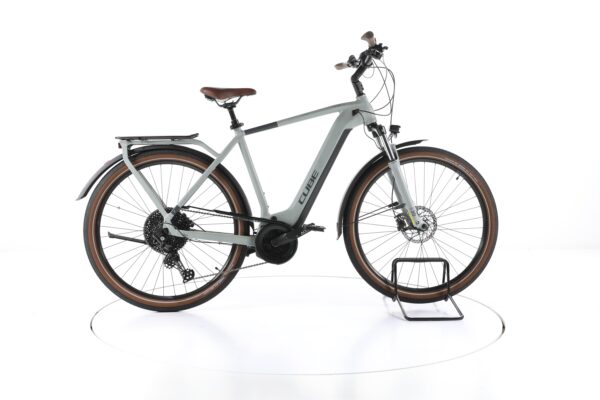 Cube Touring Hybrid Pro 2022