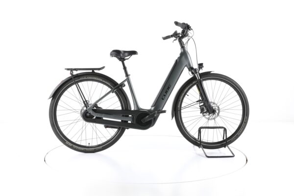 Cube Supreme Hybrid Pro 2022