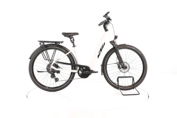 KTM Cento 10 Plus 2022