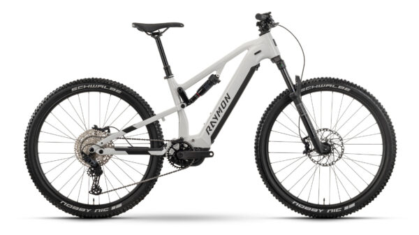 Raymon Trailray 120 Ultra Bianco / Black / Silver 29" 800 Wh Diamant
