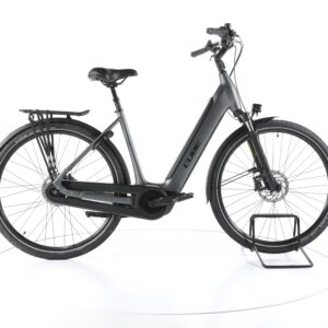 Cube Supreme Hybrid Pro 2022