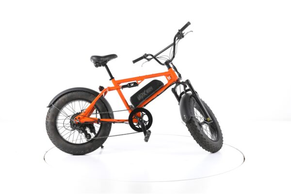 UNI Moke UDX 204 2022