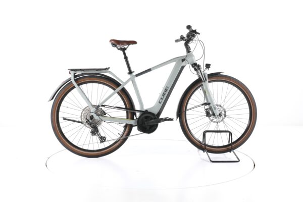 Cube Touring Hybrid Pro 2022