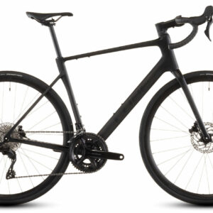 Cube Attain C:62 Race - 28 Zoll  24K Diamant - blackline