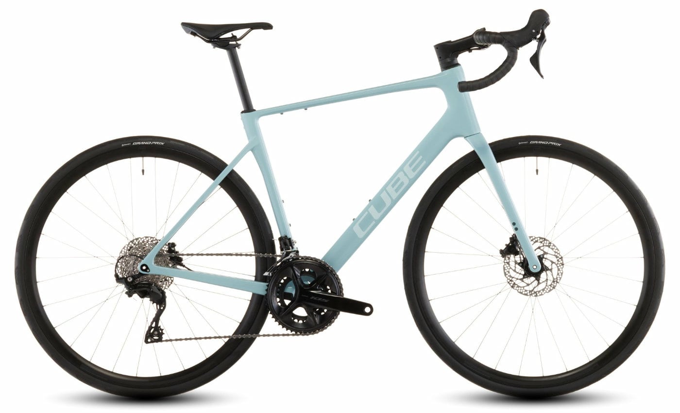 Cube Attain C:62 Race - 28 Zoll  24K Diamant - skylightblue´n´cyan
