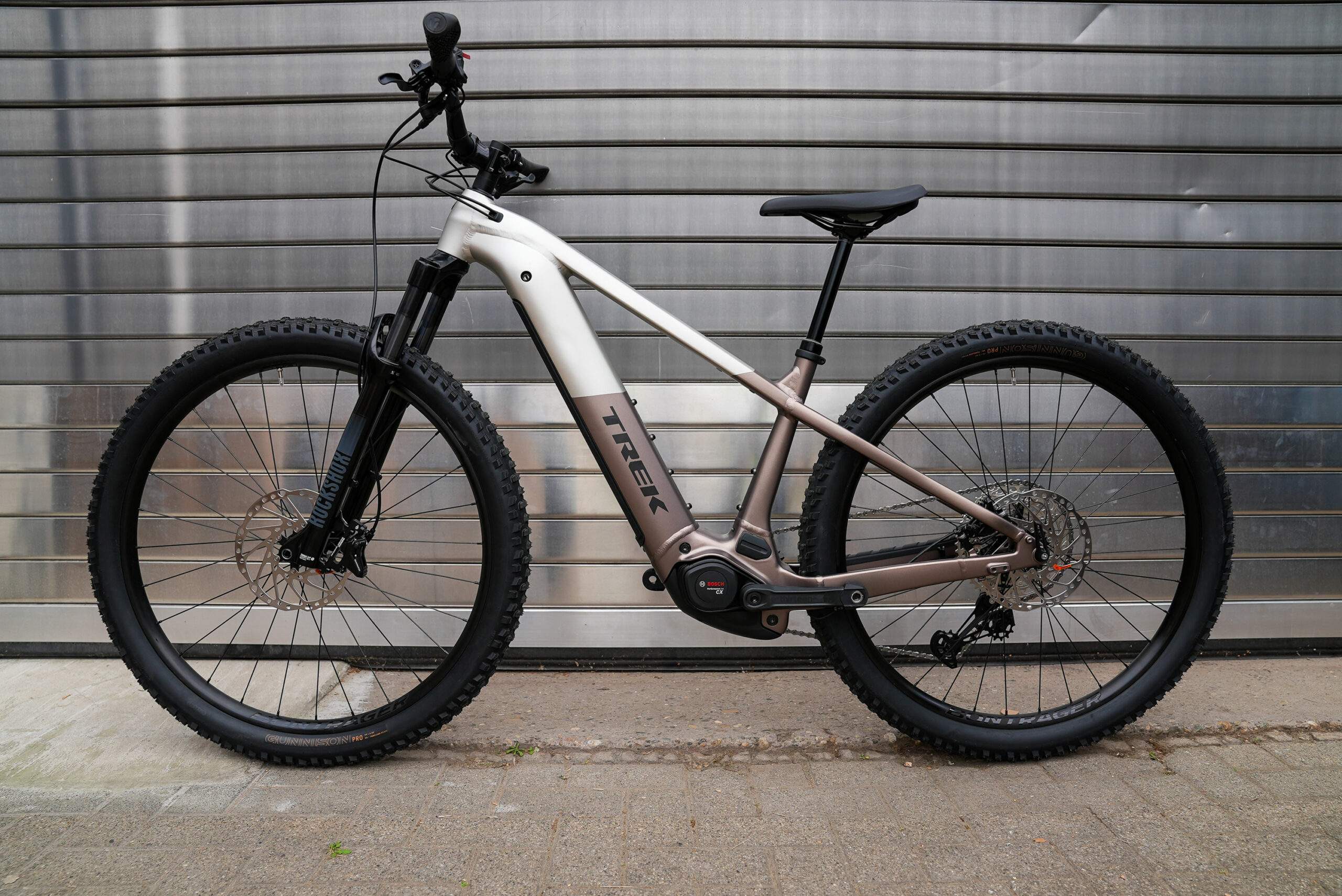 Trek Powerfly+ 8 Gen 5 - 2025 (Größe M) Custombike – Bild 2