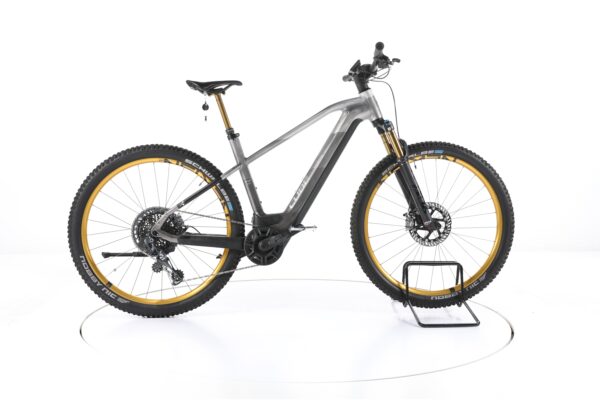 Cube Reaction Hybrid limited edition 2022