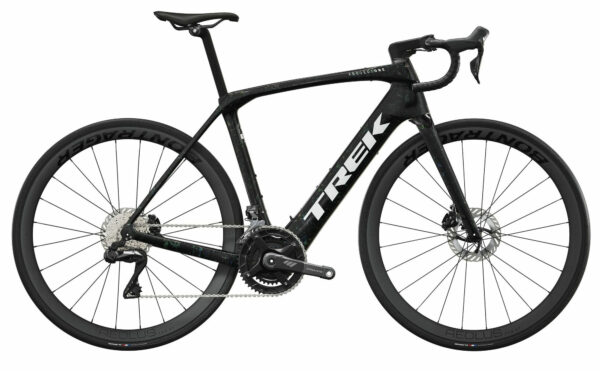 Trek Domane+ SLR 7 Carbon Smoke/Prismatic Marble 28" 360 Wh Diamant