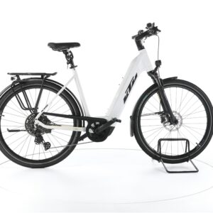 KTM Cento 10 Plus 2022