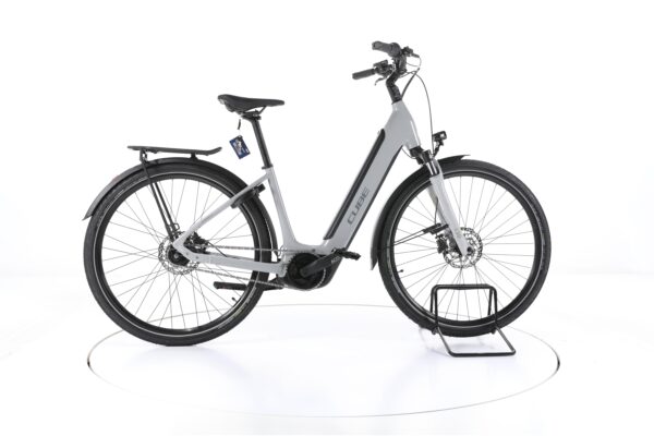 Cube Supreme Hybrid ONE 2022