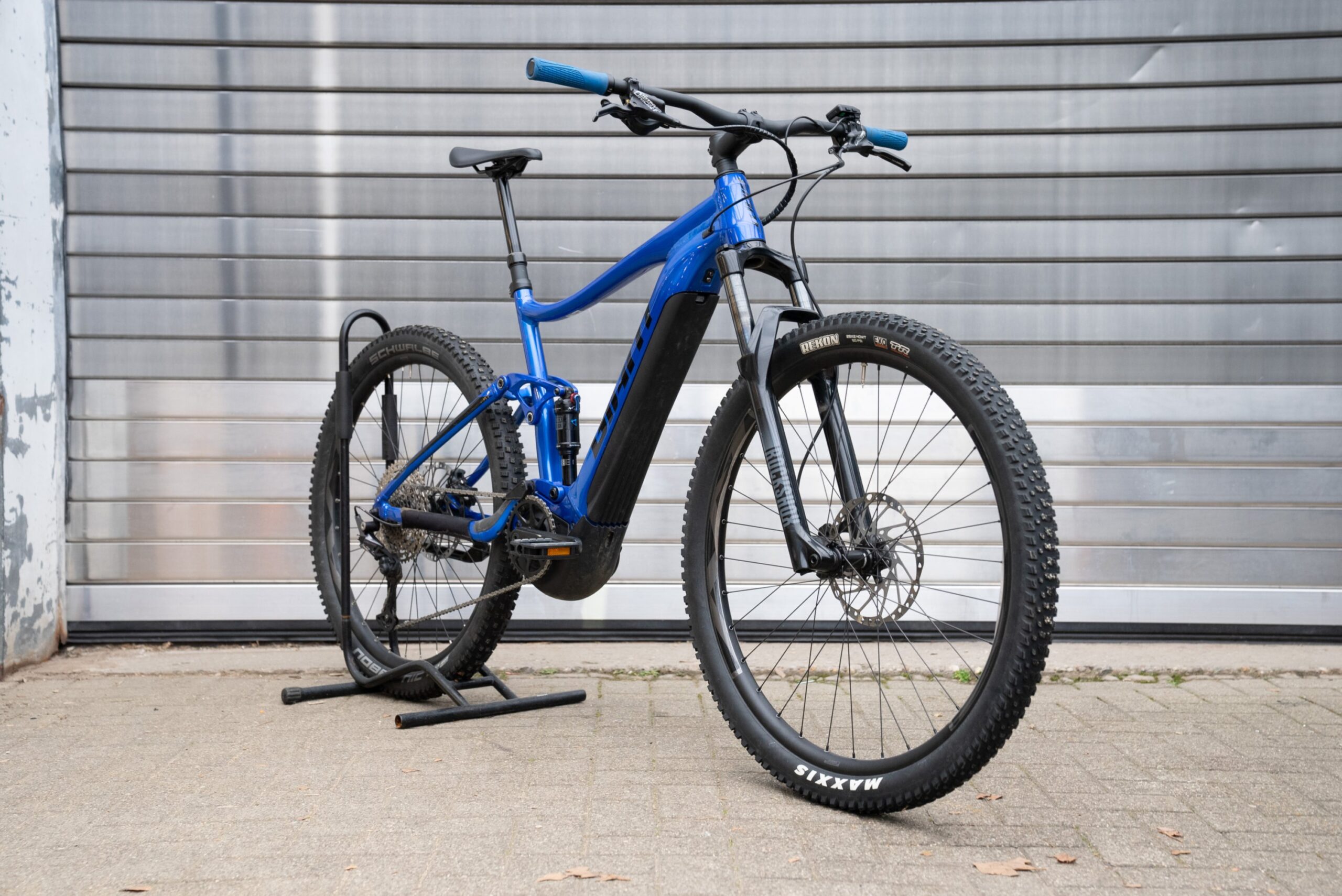 Giant Stance E+ 1 - 2022 (Größe L) refurbished – Bild 2