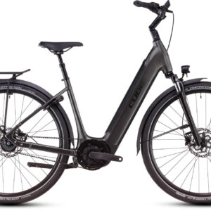 Cube SUPREME HYBRID DELUXE ONE 625 slateblack´n´black 28" 625 Wh Wave