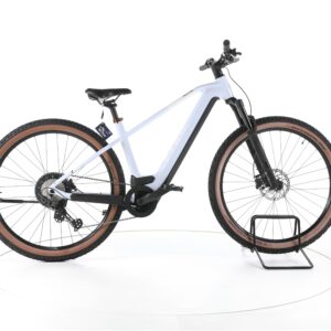 Cube Reaction Hybrid Pro 2023