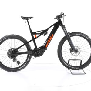KTM MACINA KAPOHO 7973 2023