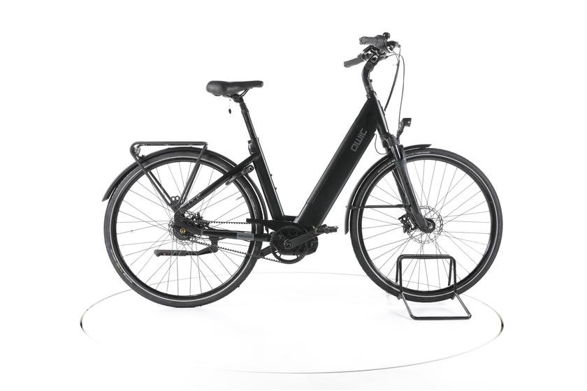 QWIC Premium MN7 City E-Bike Tiefeinsteiger