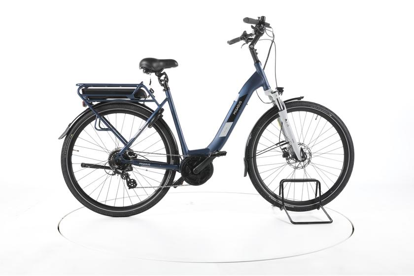 Pegasus Solero E8 Plus Trekking E-Bike Tiefeinsteiger