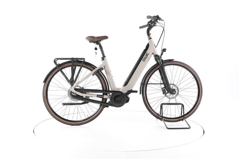 QWIC Premium i MN8+C City E-Bike Tiefeinsteiger