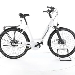 Diamant Beryll deluxe + City E-Bike Tiefeinsteiger