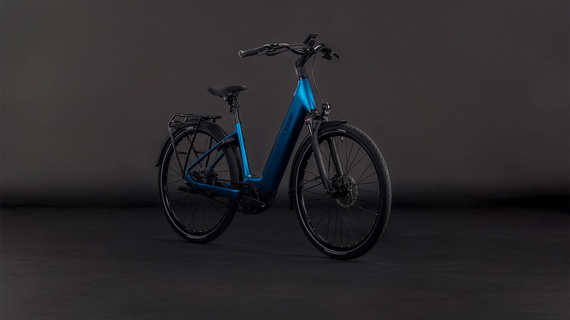 Cube Supreme Hybrid Deluxe PRO 600 Wave 2026 | electricblue´n´chrome | 42 cm | E-Cityräder – Bild 2