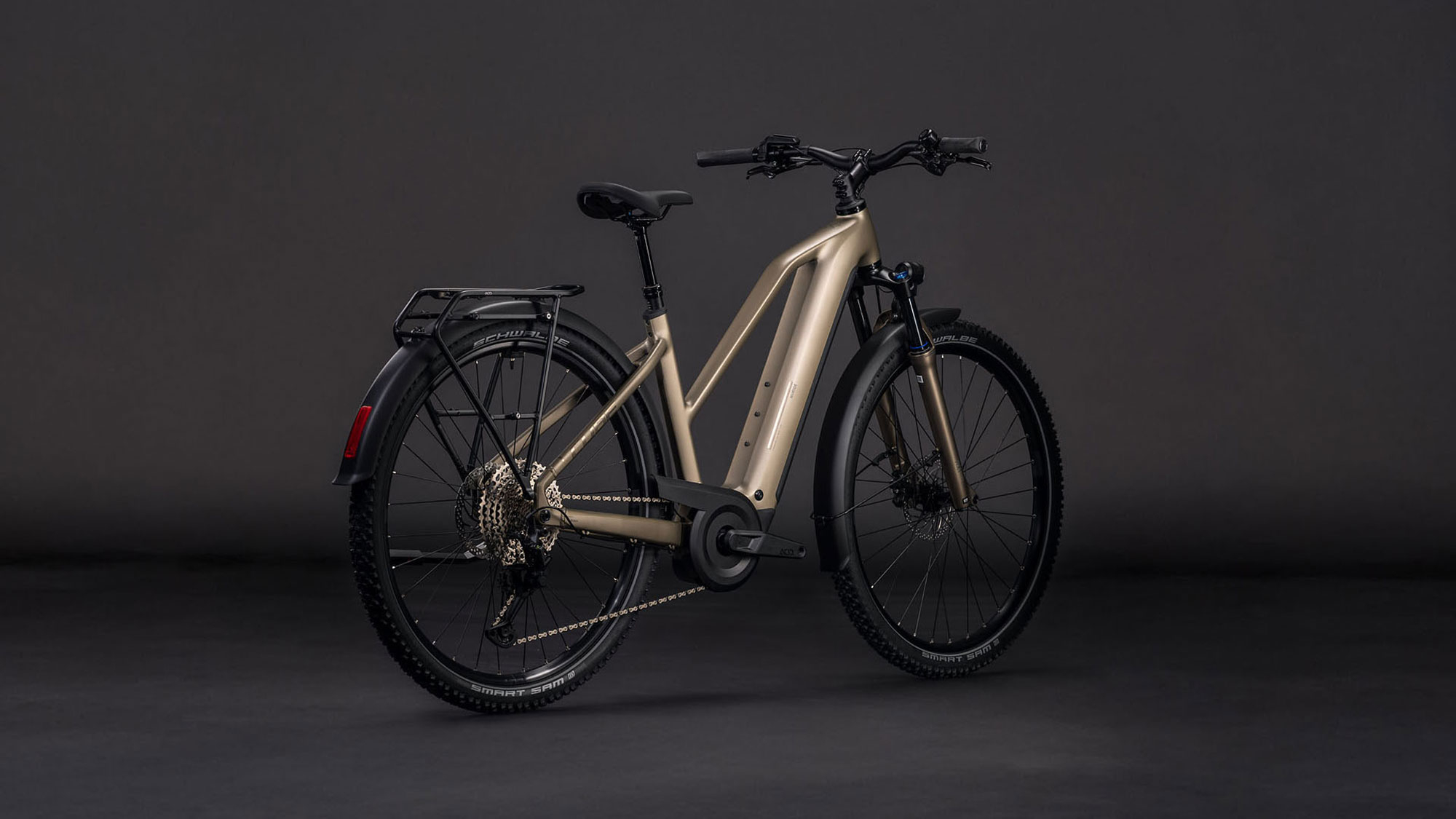 Cube Nuride Hybrid Pro 800 Trapez 2026 | flashstone´n´chrome | 58 cm | E-Trekkingräder – Bild 2