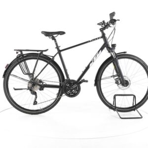 KTM Avenza Cross Street
