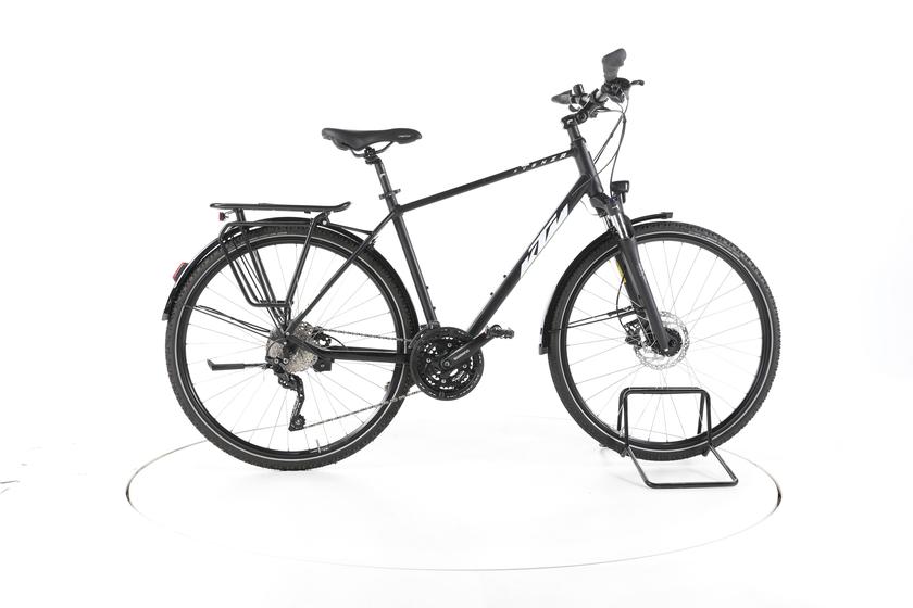 KTM Avenza Cross Street