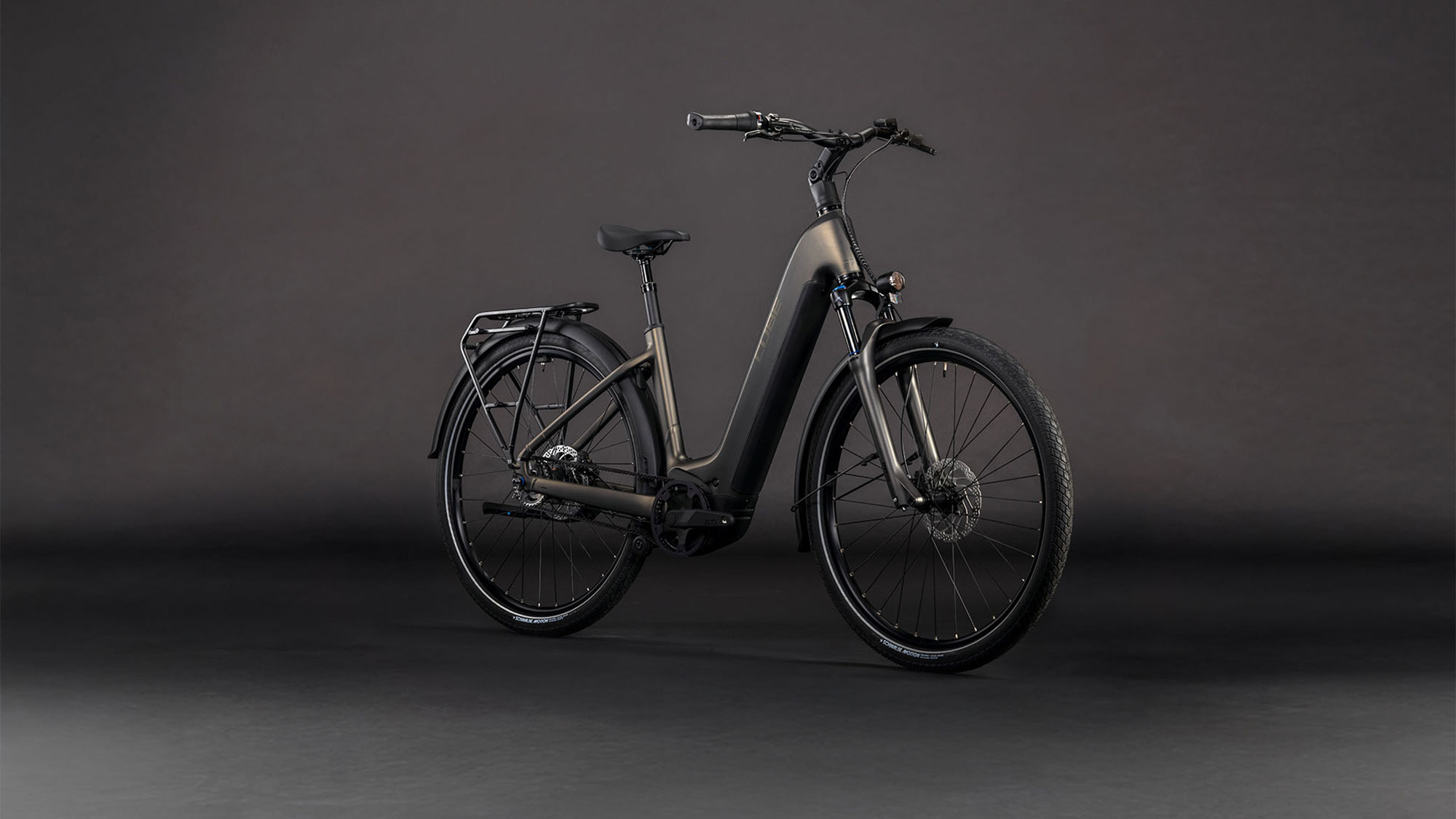 Cube Touring Hybrid Comfort SLX 800 Wave 2026 | charcoal´n´chrome | 62 cm | E-Cityräder – Bild 2