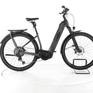 Cube Kathmandu Hybrid SLT Trekking E-Bike Tiefeinsteiger