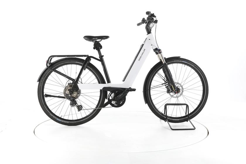 Riese & Müller Nevo touring Trekking E-Bike Tiefeinsteiger