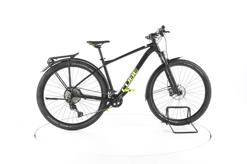 Cube Race ONE Fahrrad City & Trekking