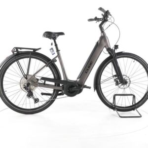 Cube Supreme Sport Hybrid SL Trekking E-Bike Tiefeinsteiger