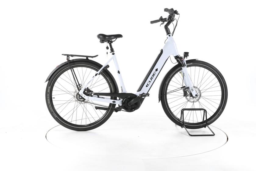 Cube Supreme Hybrid EXC City E-Bike Tiefeinsteiger
