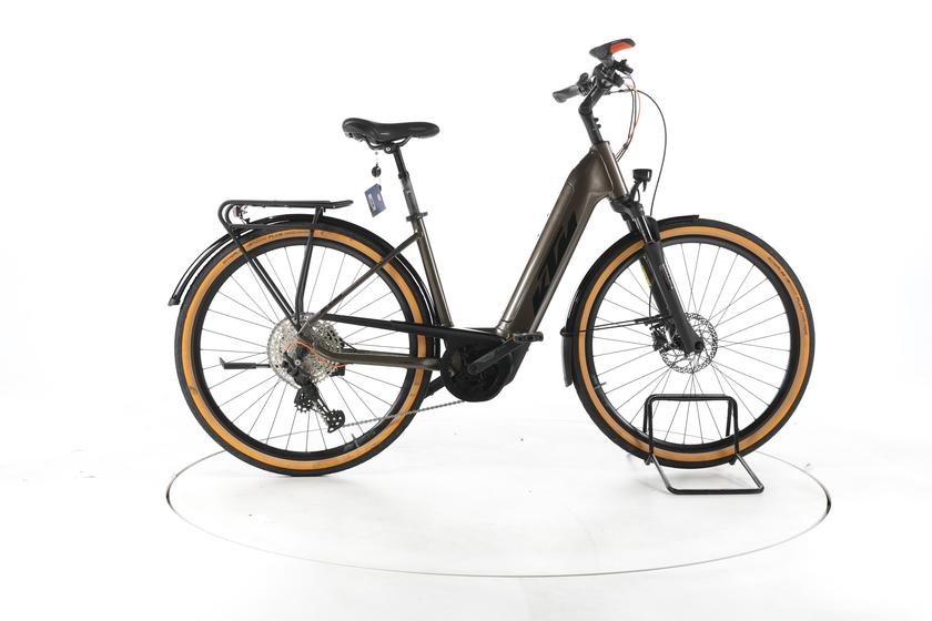 KTM Macina Ultimate Pro Trekking E-Bike Tiefeinsteiger