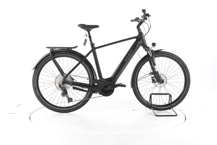 Cube Touring Hybrid Pro Trekking E-Bike