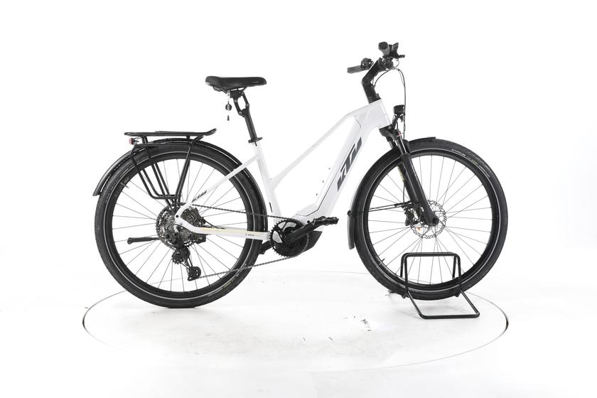KTM Macina Style 720 Trekking E-Bike