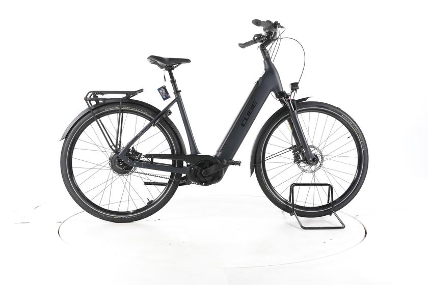 Cube SUPREME HYBRID PRO City E-Bike Tiefeinsteiger 2025