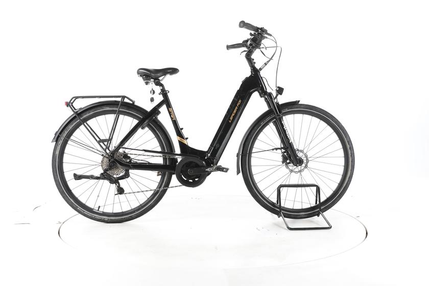 LeaderFox Saga Trekking E-Bike Tiefeinsteiger
