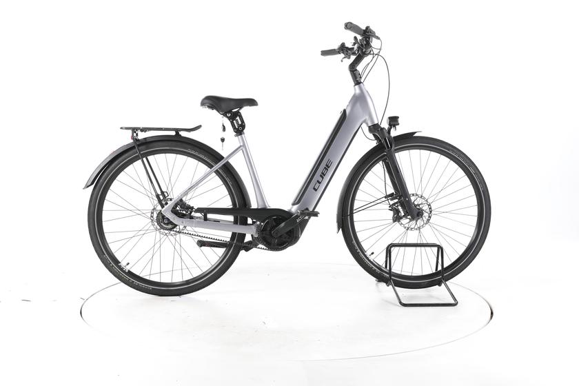 Cube Supreme Hybrid SL City E-Bike Tiefeinsteiger