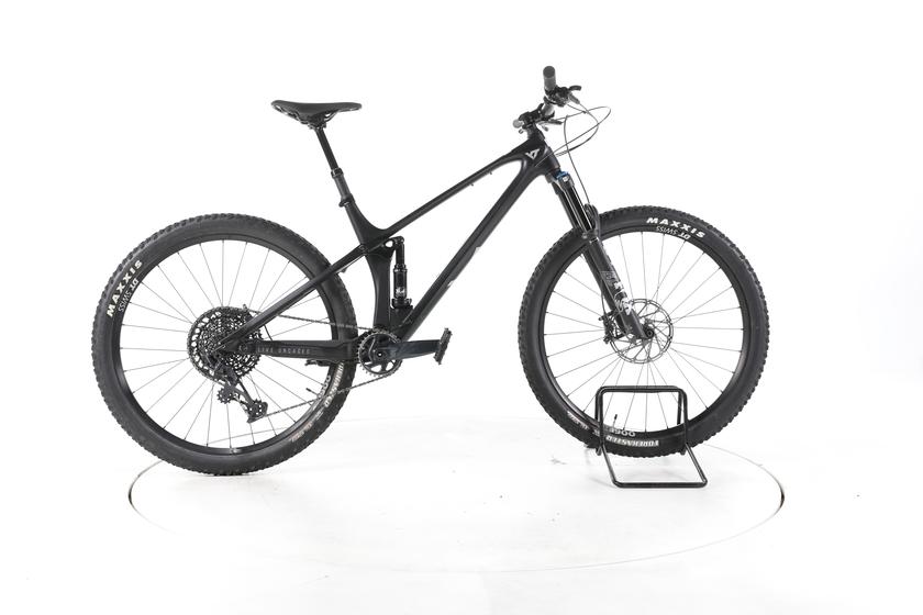 YT Izzo Core 1 Fahrrad Fully