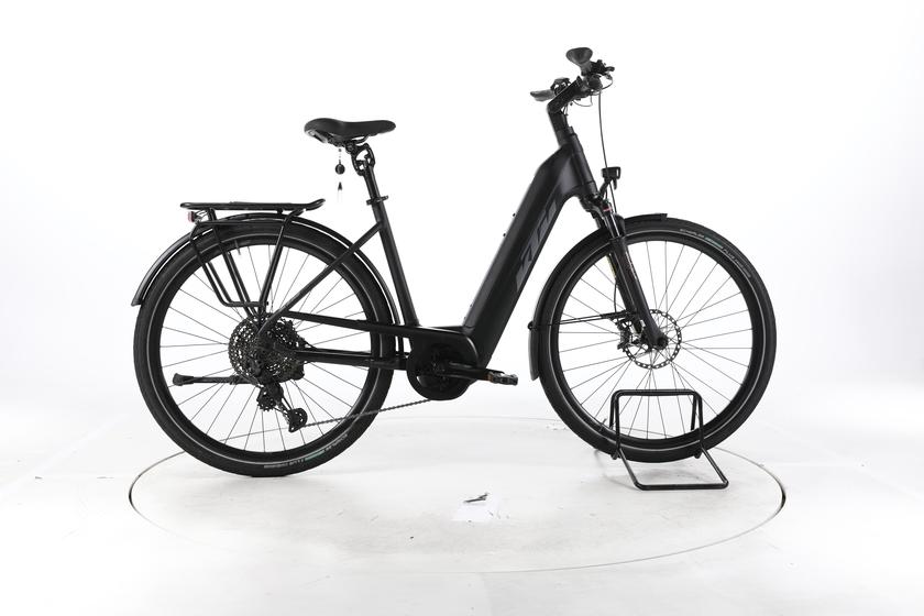 KTM Macina Style 750 LTD Trekking E-Bike Tiefeinsteiger